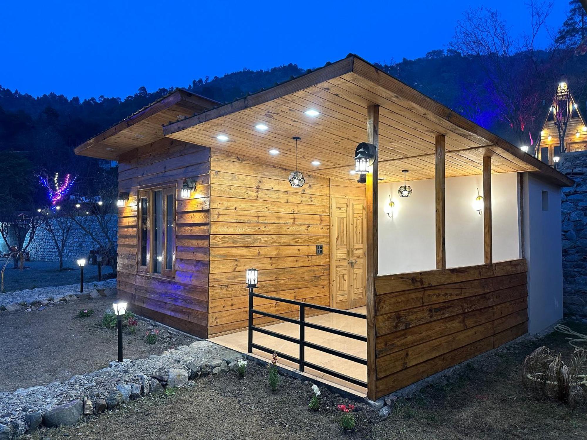 Cabana Riverside Resort - Kainchi Dham Nainital Exterior foto