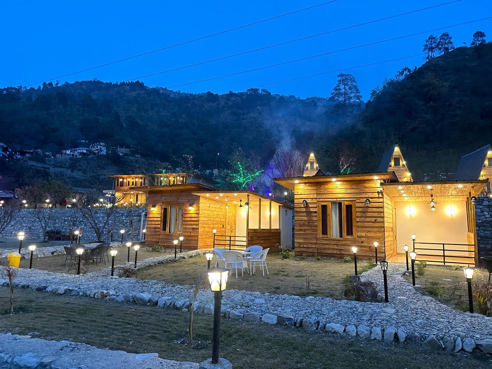 Cabana Riverside Resort - Kainchi Dham Nainital Exterior foto